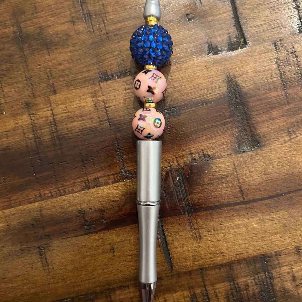 NWOT Stylish Silver Pen with Blue and Pink Beads